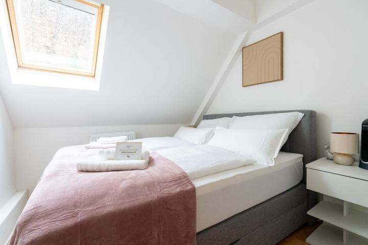 Ferienwohnung für 10 Personen, mit Balkon und Ausblick in Kapfenberg