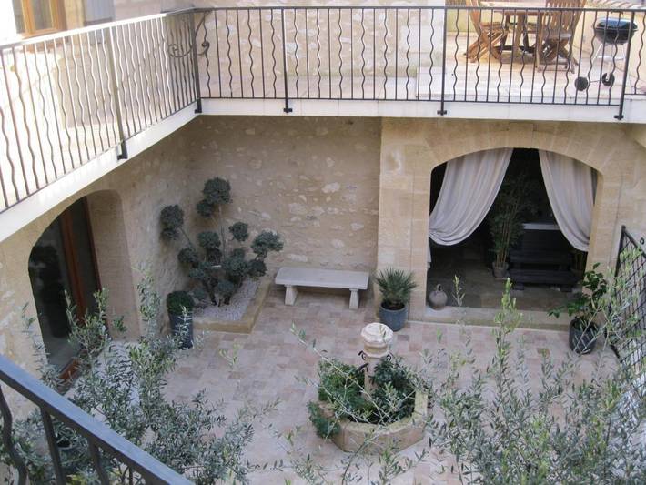 Gîte pour 2 personnes, avec jacuzzi et terrasse à Saint-Hilaire-d'Ozilhan - 4