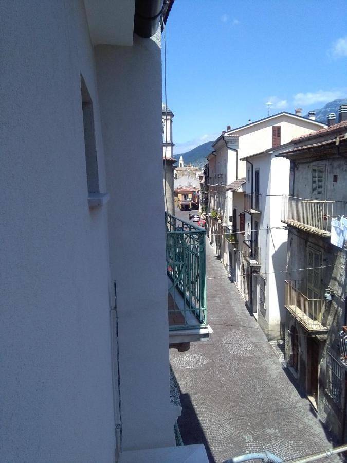 Gîte pour 3 personnes, avec vue et balcon à Pratola Peligna - 2