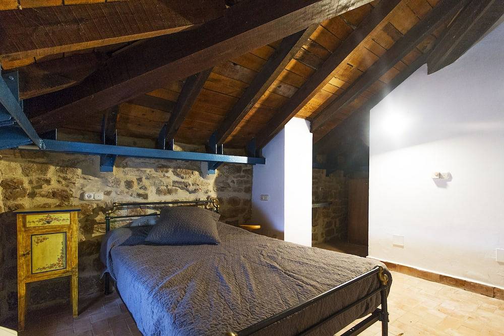 Casa Rural Fuentes Carrionas in Aguilar de Campoo, Montaña Palentina