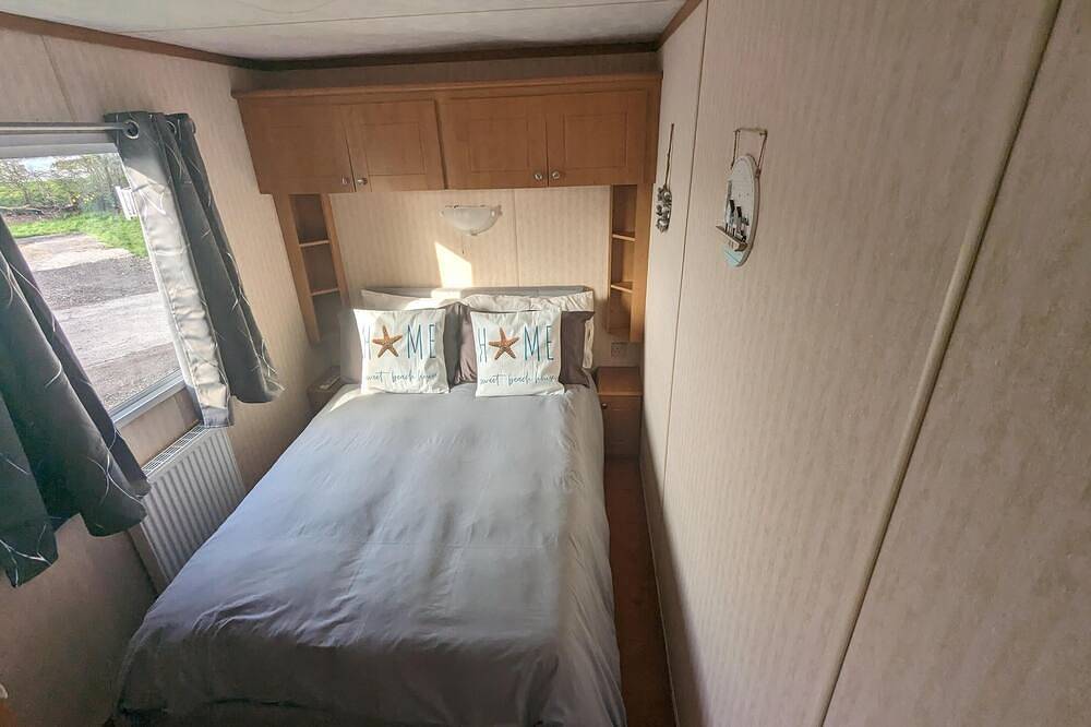 Beach House - Dog Friendly, Anderby Creek in Anderby, Lincolnshire