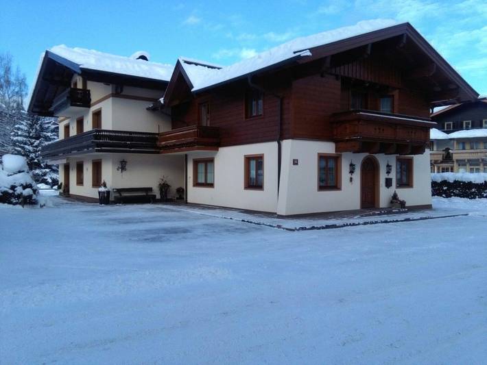 Ferienwohnung für 5 Personen, mit Terrasse und Garten in Maria Alm - 3