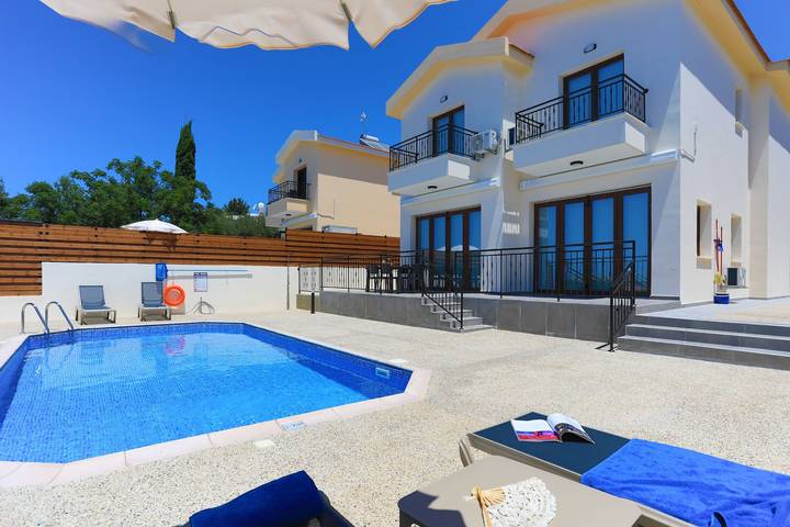Villa voor 6 personen met terras in Zuid Cyprus