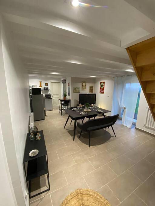 Location de vacances pour 4 personnes, avec terrasse et jardin à Fougerolles - 3