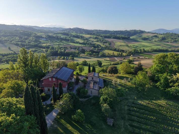 Agriturismo per 5 persone, con Terrazza e Giardino nonché Vista lago e Panorama a Città di Castello (Italia)