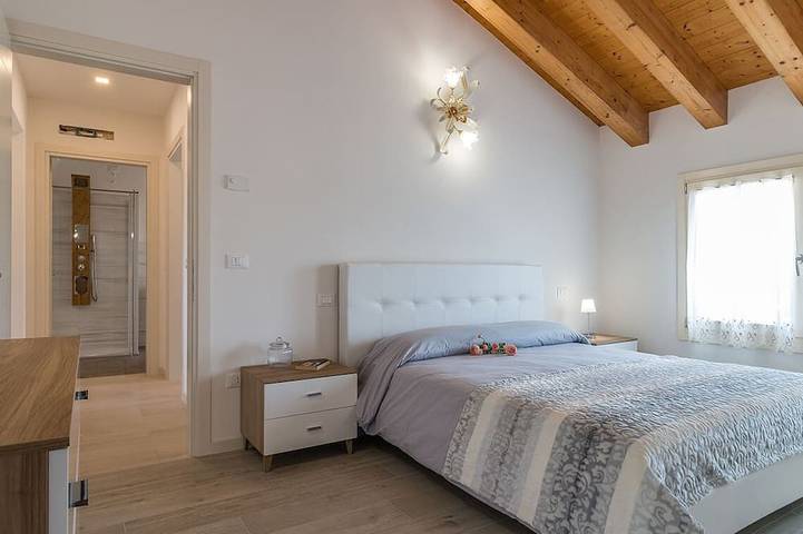 Michelangelo est un appartement spacieux et lumineux in Cimadolmo, Province de Trévise