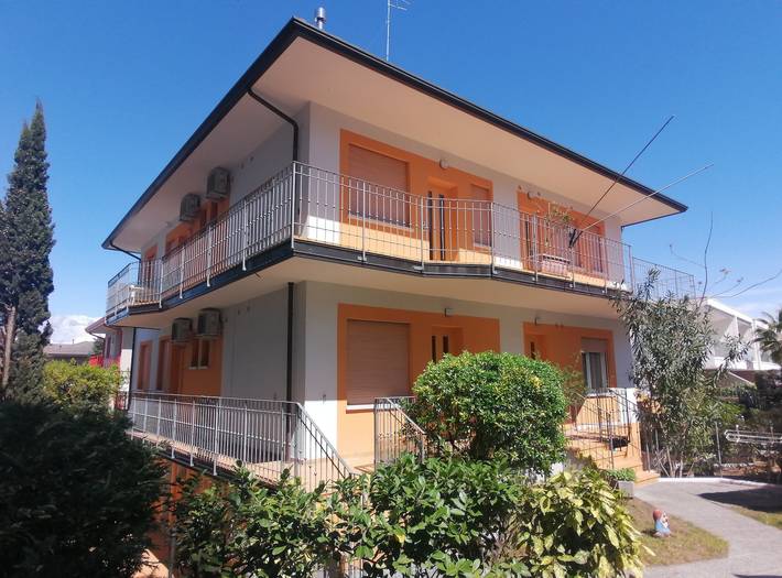 Ferienwohnung für 5 Personen, mit Garten in Lido di Jesolo
