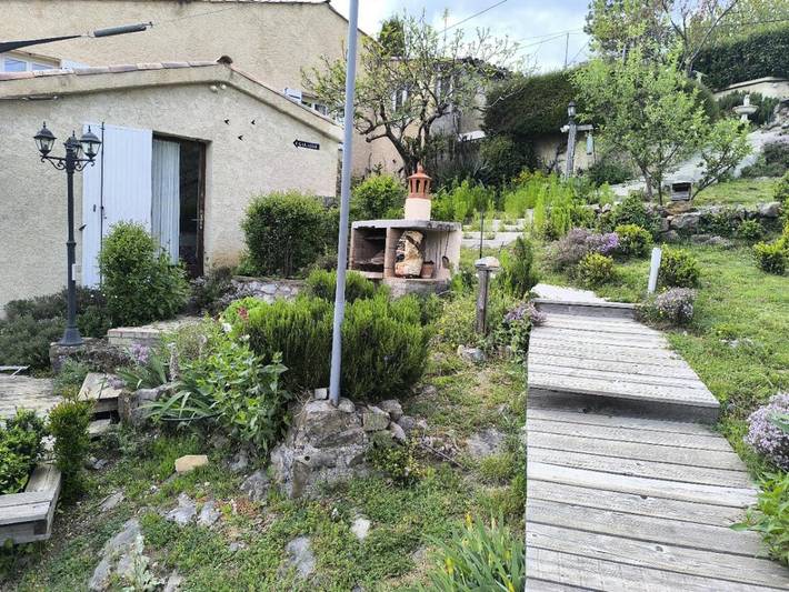 Location de vacances pour 4 personnes, avec jardin et terrasse à La Robine-sur-Galabre - 3