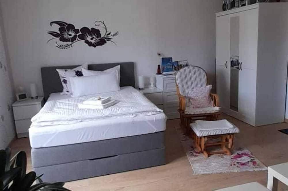 Ganze Wohnung, Ferienwohnung in ruhiger Lage - Charmante Ferienwohnung für 2 Personen in Malchow, Fleesensee