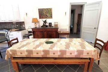 Gîte pour 10 personnes, avec balcon/terrasse à Saint-Just