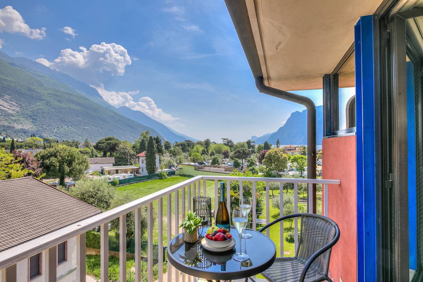 Bike & Wind Hotel Villa Maria 13 in Torbole, Nago-Torbole