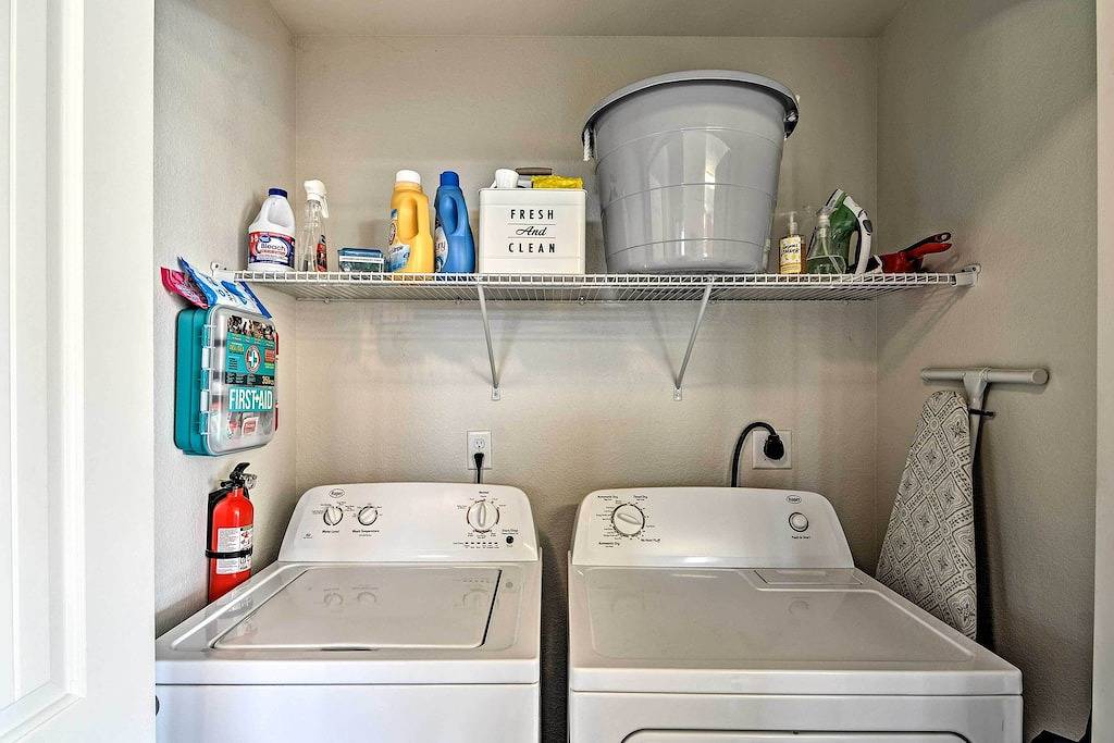 Neu! Estes Park Home w / Mtn Ansichten - 2. 4 Mi Rmnp! in Estes Park, Larimer County