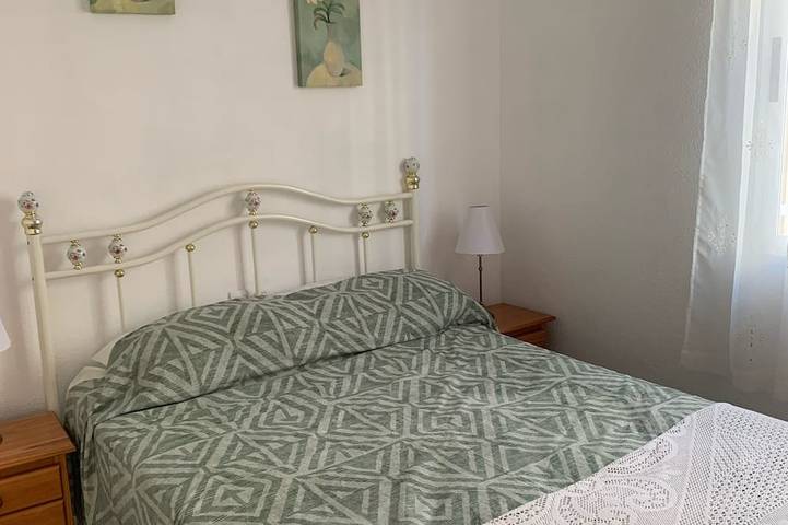 Location de vacances pour 6 personnes, avec jardin ainsi que balcon et piscine dans Formentera De Segura - 3