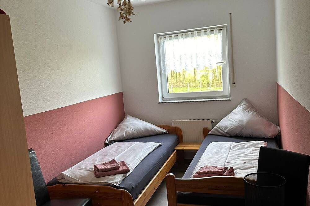 Großes Ferienhaus mit Sonnenterasse, guterzogene Haustiere willkommen in Adenau, Osteifel
