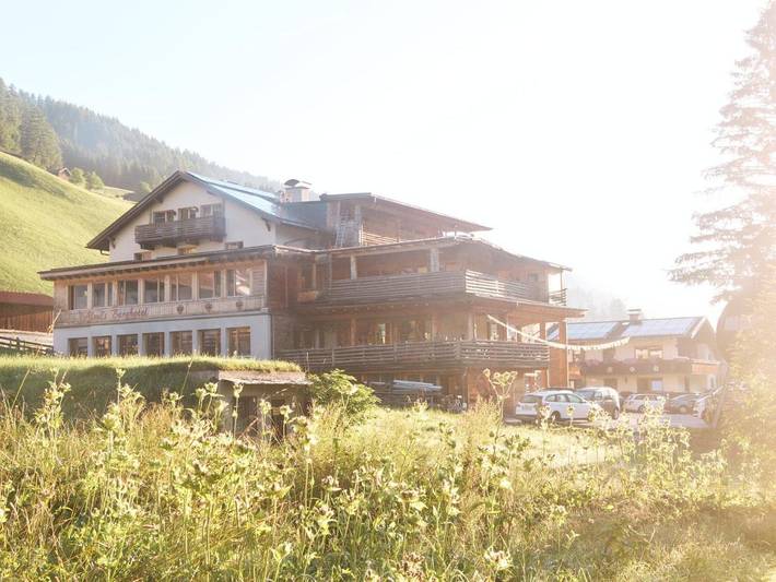Hotel, mit Terrasse und Garten sowie Sauna und Ausblick
