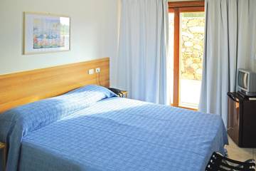 Apartment for 6 People in Porto Pollo, Palau (Sardinia), Photo 4