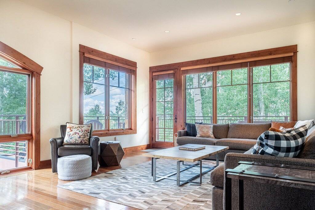 Ganze Wohnung, Luxus-Eigentumswohnung, in der Nähe der Gondel, privater Whirlpool, toller Ski-Zugang in Mountain Village, Telluride Ski Resort