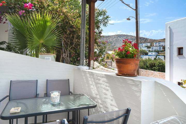 Gîte pour 4 personnes, avec jardin dans Syros - 2