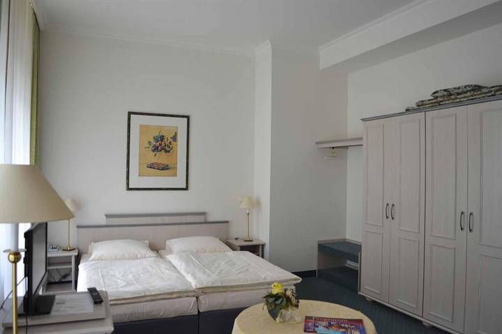 Ferienwohnung für 2 Personen, mit Balkon in Bad Pyrmont - 4