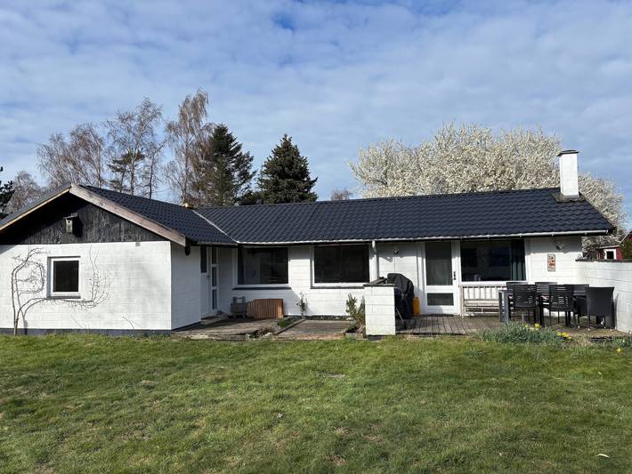 Ferienhaus für 4 Personen, mit Garten und Terrasse