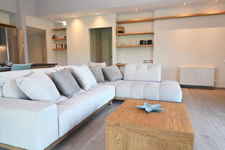 Location de vacances pour 6 personnes, avec Balcon ainsi que Terrasse et Vue dans Liapádes