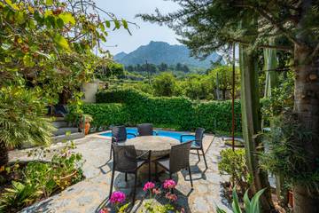 Villa in Fornalutx, Serra de Tramuntana für 8 