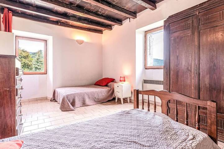 Location de vacances pour 6 personnes, avec Terrasse à San-Giovanni-di-Moriani - 4