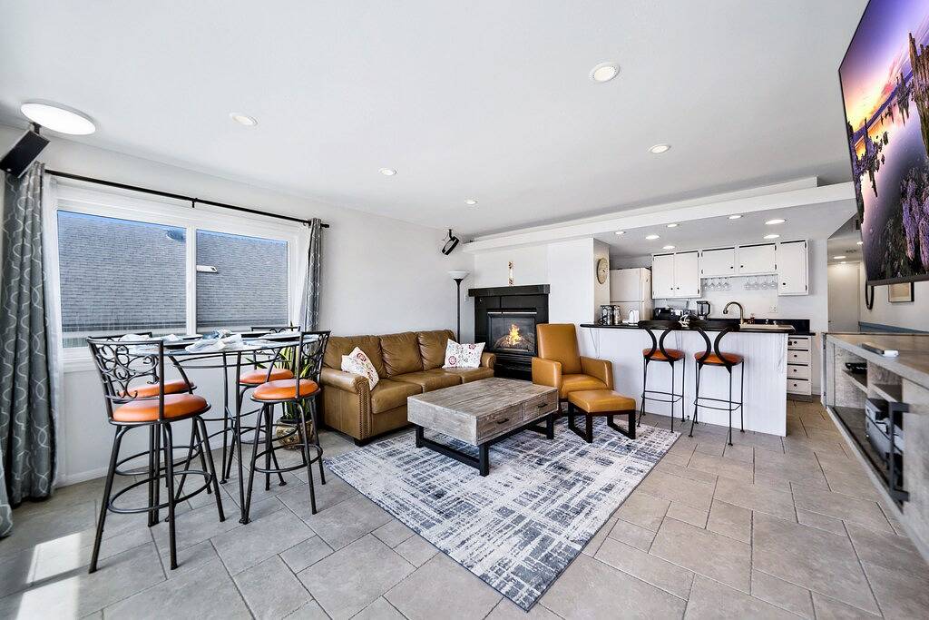 Ganze Wohnung, Tolle 'On The Strand' Eigenschaft in Hermosa Beach, Los Angeles County