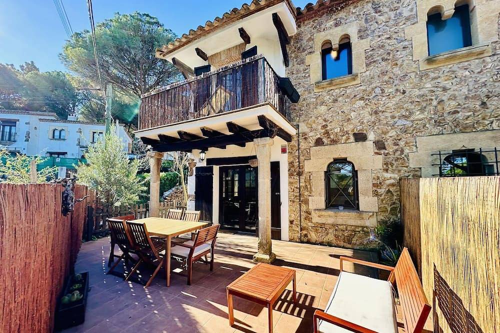 Casa vacanza a Costa Brava a partire da 186€ a notte