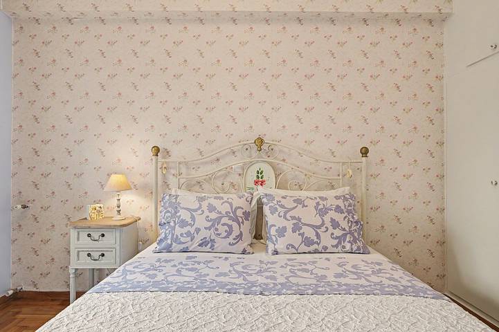 Entire apartment, Apartment 'The House Of Lavender' with Wi-Fi and Air Conditioning in Central Section of Athens, Athens