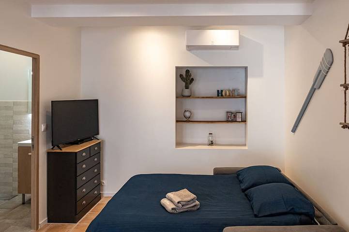 Appartement entier, Ingres Grand Studio très calme  au cœur de ville. in Montauban, Tarn-et-Garonne