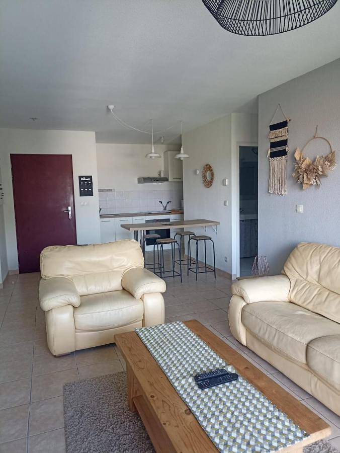 Gîte pour 2 personnes, avec Balcon et Vue à Saint-Sever - 4