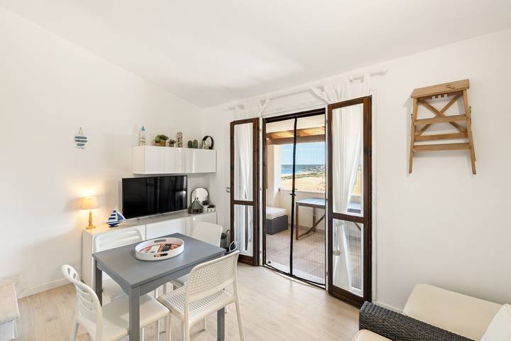 Hel lejlighed, Ferielejlighed for 2 personer med balkon in Torre dei Corsari, Arbus (Kommune)