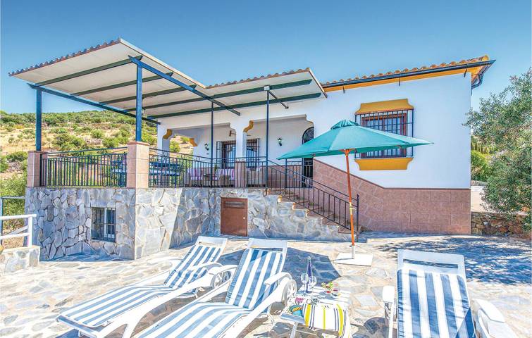 Apartamento con terraza junto a la piscina cerca de El Gastor in El Gastor, Pueblos Blancos