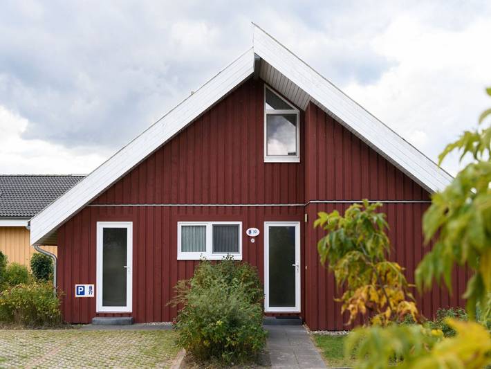 Ferienpark für 6 Personen, mit Balkon und Terrasse sowie Garten und Sauna in Rechlin