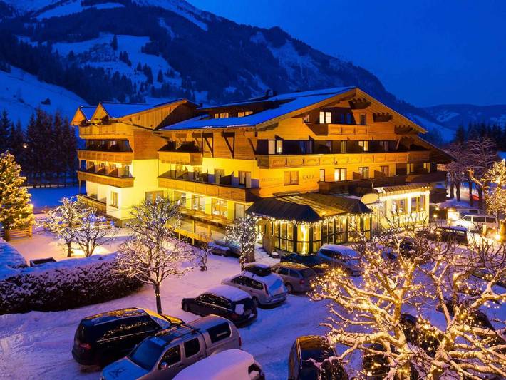 Hotel für 2 Personen, mit Garten und Balkon sowie Pool, mit Haustier in Rauris