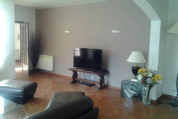 A Villa With Air Conditioning And A Private Pool In A Quiet Setting in Roquefort-les-Pins, Mittelmeerküste (Frankreich)