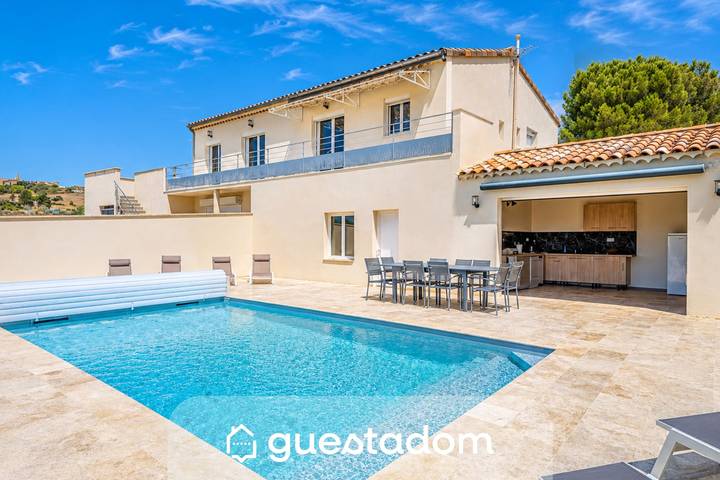Ferienhaus für 8 Personen, mit Balkon und Garten sowie Pool in Bessas