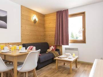 Cabin for 4 People in Saint-Sorlin-d'Arves, Savoie, Photo 2