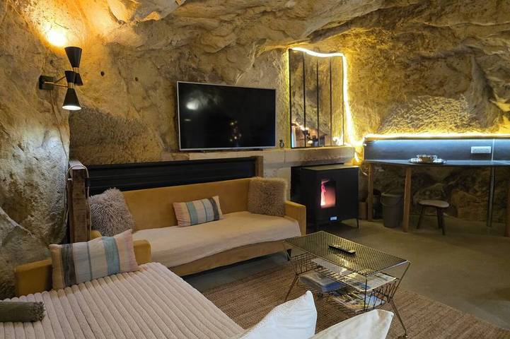 Location de vacances pour 4 personnes, avec jardin ainsi que terrasse et jacuzzi à Noyers-sur-Cher - 4