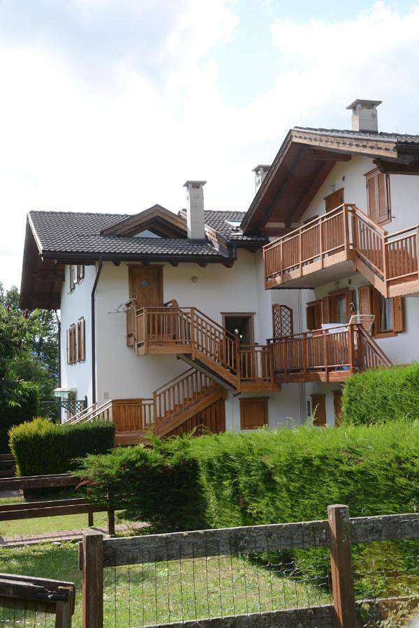 Casa vacanza per 7 persone, con giardino e panorama, con animali domestici - 1