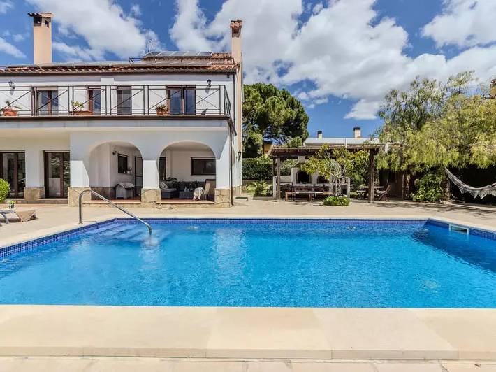 Casa rural para 8 personas, con jardín y piscina en La Ampolla - 2