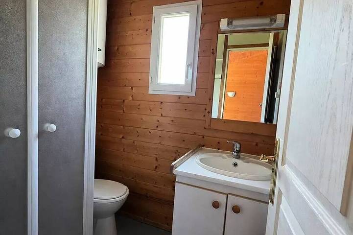 Gîte pour 5 personnes, avec terrasse, animaux acceptés à Darbres - 3