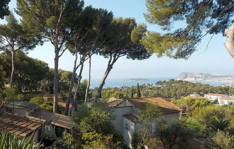 Chambre d’hôte pour 2 personnes, avec jardin à la La Ciotat