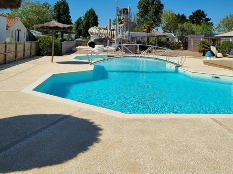 Camping La Bolée d'Air - Mobilhome 6 personas - Confort | 2 Dormitorios | 4/6 Pers | Terraza elevada | Aire acondicionado | Tv in Saint-Vincent-sur-Jard, Vandea