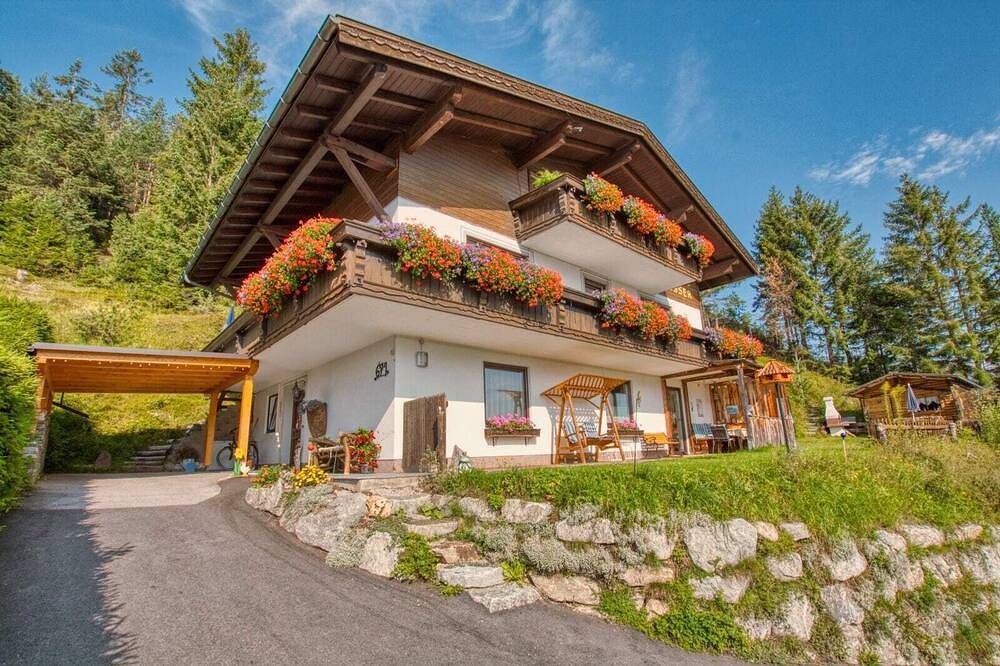 Ganze Wohnung, Panorama-Ausblick, familiär, 2 Schlafzimmer, eigener sonniger Garten mit Laube in Seefeld in Tirol, Innsbruck Land