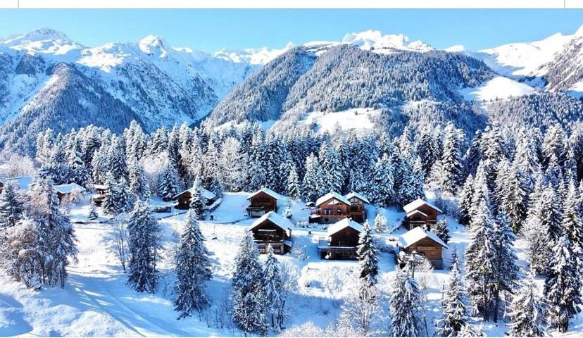 Gîte pour 8 personnes, avec terrasse et vue dans Office de Tourisme de Doucy Combelouvière - 3