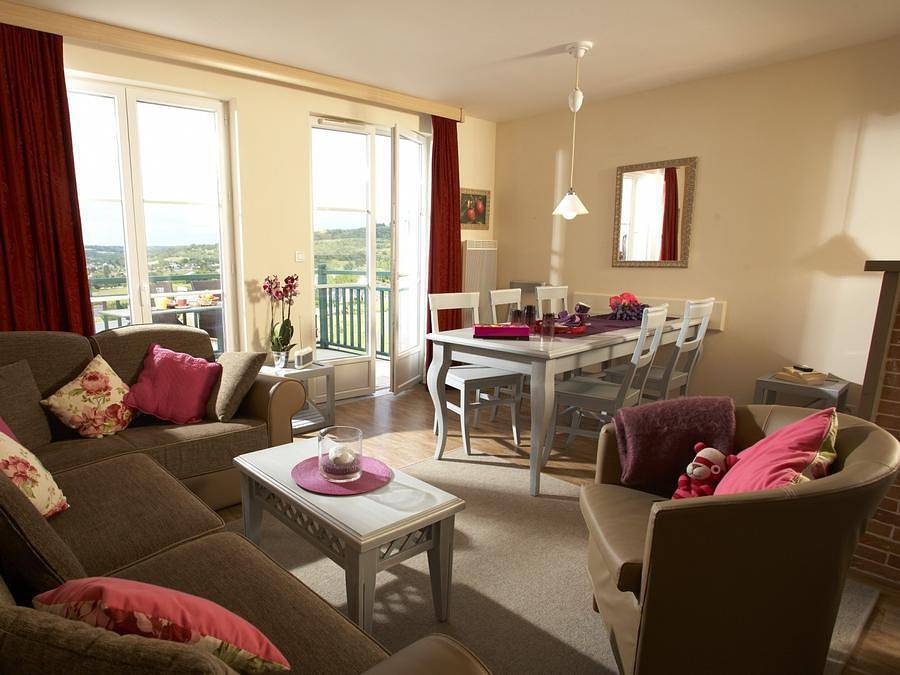 Pierre & Vacances Premium Résidence & Spa - Apartment 6 persons - - 2 bedroom - Duplex - Terrace or balcony in Saint-Sauveur-de-la-Mer, Lisieux region