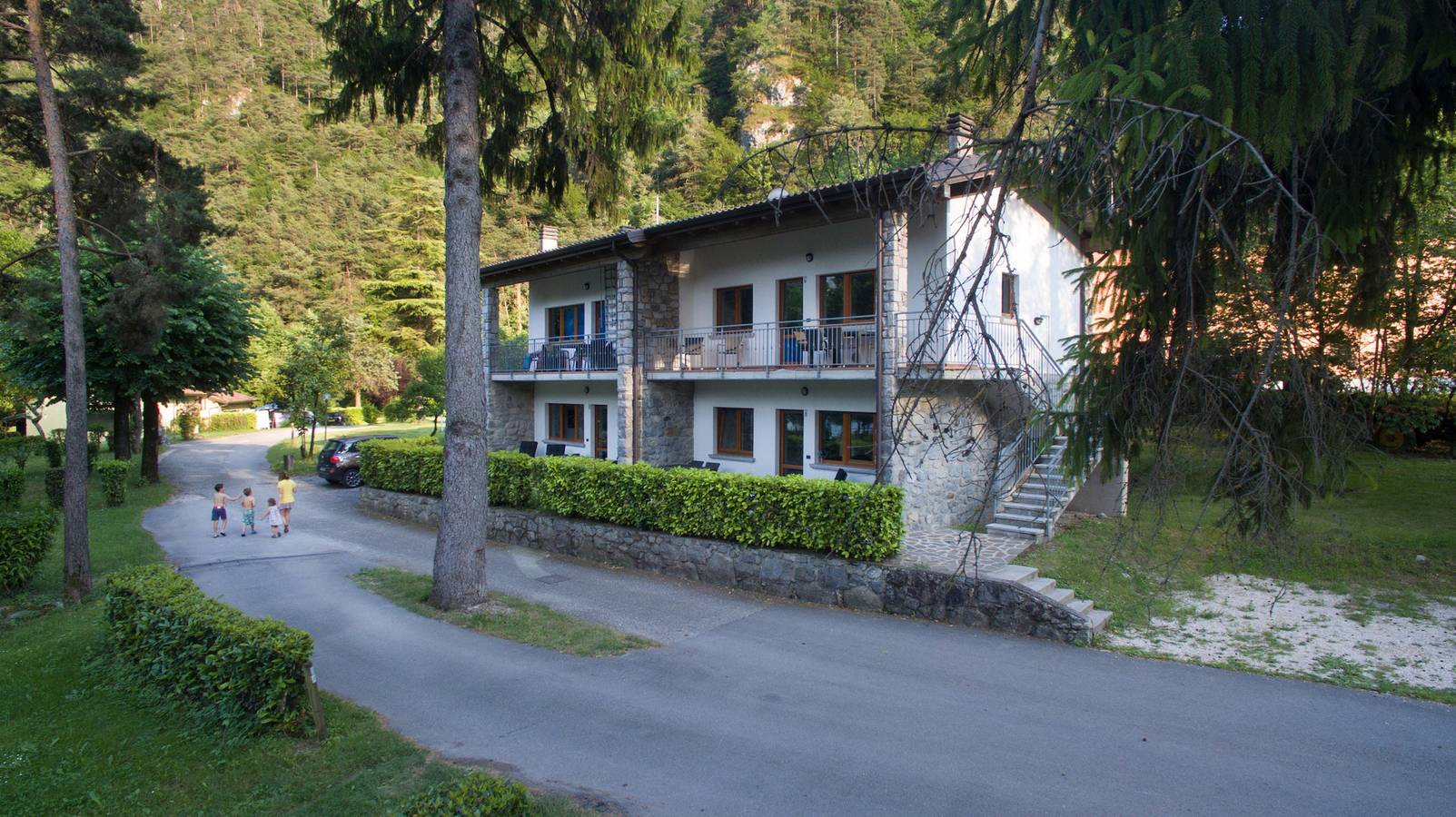 Geheel appartement, Vakantieappartement voor 4 personen met tuin in Idro, Garda Bergen