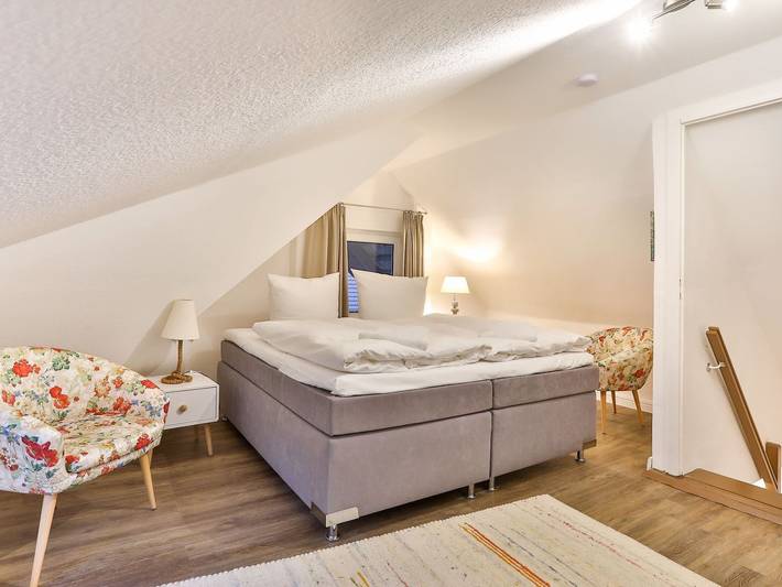 Ferienhaus für 4 Personen, mit Sauna und Garten sowie Terrasse in Middelhagen - 2